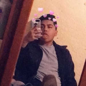 Meet your Posher, Leonel